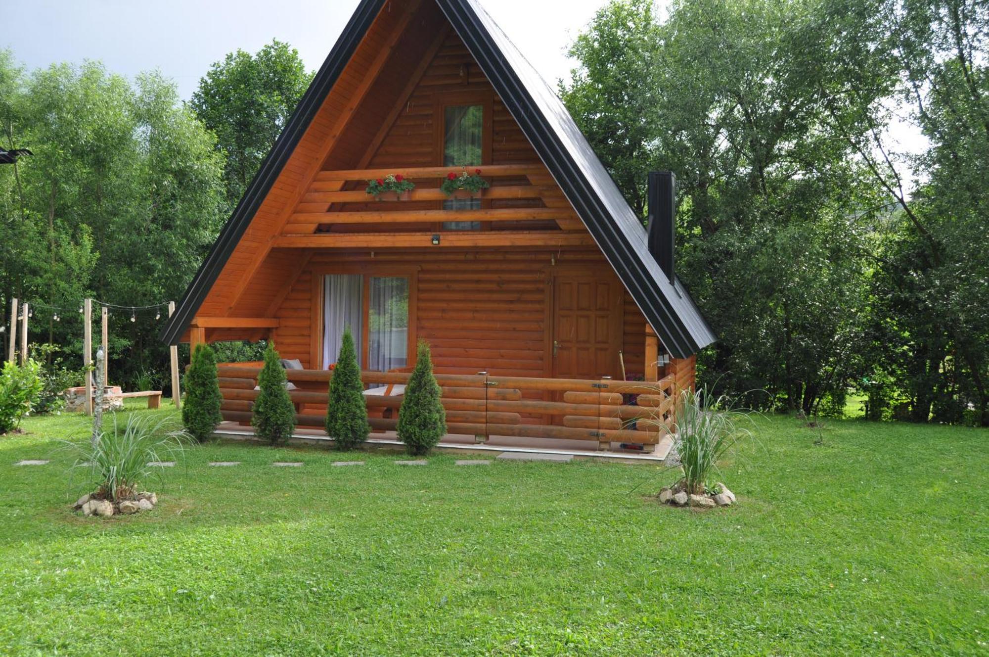 别墅 Nadiaa Wood House Ilidža